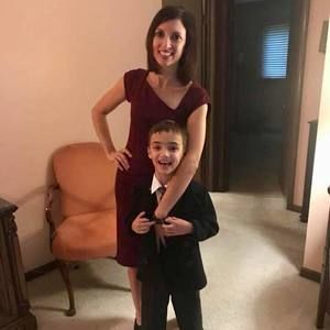 Meet your Posher, Dana